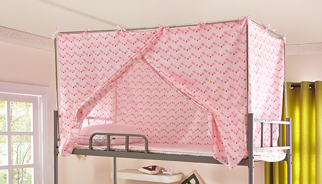 BED CURTAIN